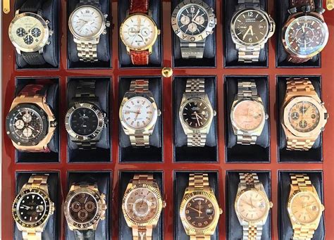 watch and watch collections .